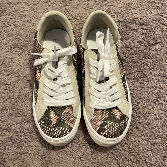 Target Fashion Sneakers - Picture 2 of 2